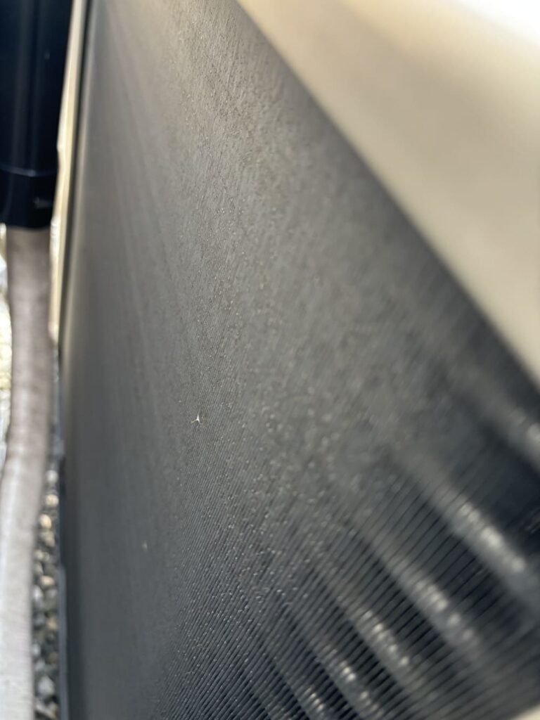 室外機の背面 フィン